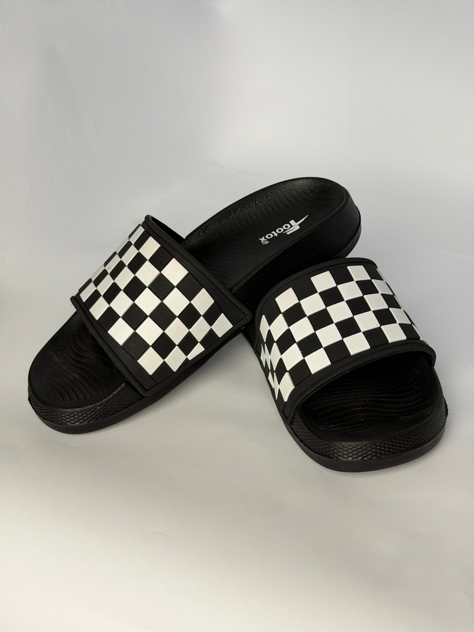 Modern everyday footwear collection - Xstepora